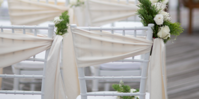 Miniature de l'article 'Les différents types de chaises de banquet' - Le choix des chaises façonne l'ambiance et le confort de vot...