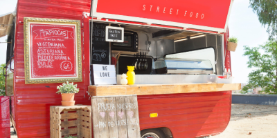 Miniature de l'article 'Food truck pour votre événement : l'alternative originale qui séduit de plus en plus' - Convivial, original et flexible : le food truck bouscule les...