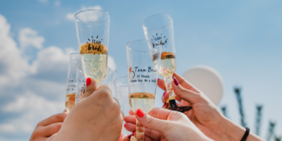 Miniature de l'article '24 Jeux et défis Inoubliables pour votre EVJF ou EVG' - Des défis mémorables pour un EVJF/EVG réussi : trouvez les j...