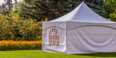 Miniature de l'article 'Louer ou acheter une tente pour un événement ?' - Une tente pour votre événement : faut-il investir ou simplem...