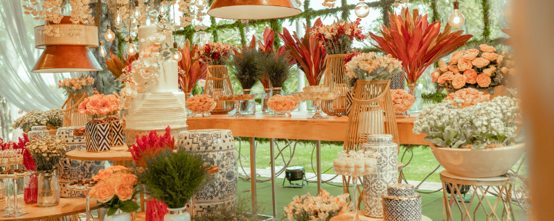 Image d'illustration pour l'article 'Comment choisir son fleuriste pour un mariage réussi : 8 critères essentiels' - Guide pour organiser mariage de rêve : conseils et idées pour tout organiser