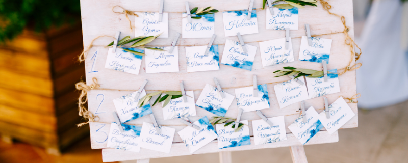 Image d'illustration pour l'article 'Plan de table ou placement libre ?' - Guide pour organiser mariage de rêve : conseils et idées pour tout organiser