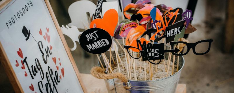 Illustration de l'article : Top 10 des activités pour faire patienter vos invités entre la cérémonie et la réception