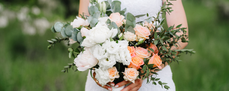 Illustration de l'article : Fleurs de mariage : ce que chaque variété dit de votre histoire